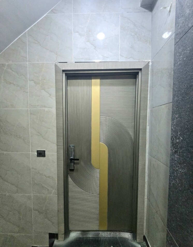 Bathroom, rohini sector 24 2 Bedroom 800 Sq.Ft. Builder Floor In Rohini Sector 24 Delhi 9509537