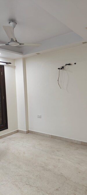 3 BHK Builder Floor For Rent in Rajouri Garden