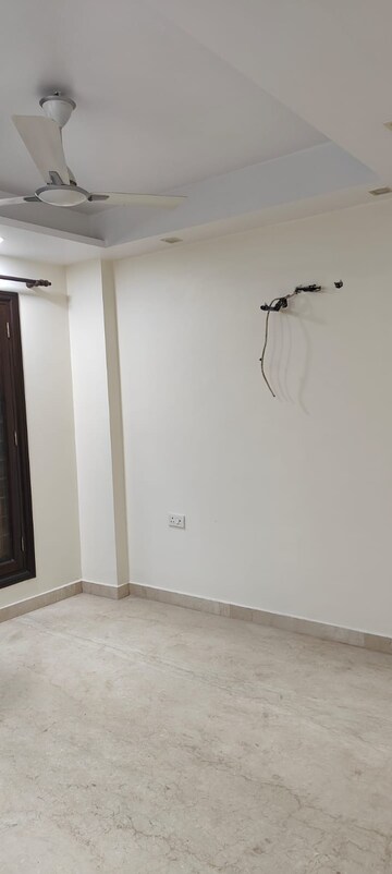 3 BHK Builder Floor For Rent in Rajouri Garden