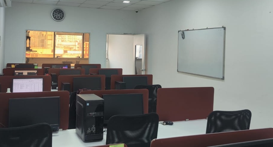 Office Space For Rent in ACME Plaza