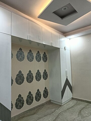 Master Bedroom in 3 BHK Builder Floor at Rohini Sector 24 – for Sale