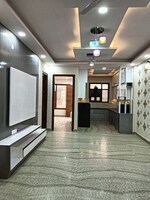 3 BHK 1000 Sq.Ft. Builder Floor in Rohini Sector 24