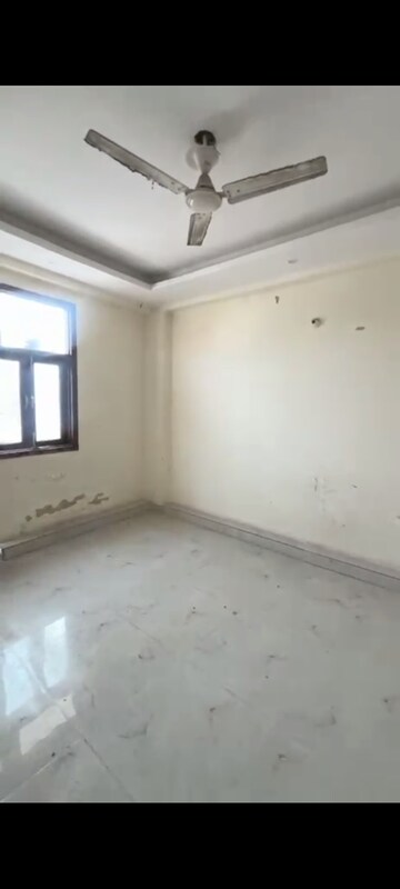 2 BHK Builder Floor For Rent in Chattarpur