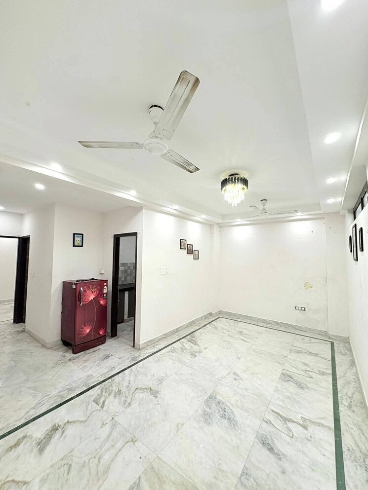 Room, chattarpur 2 Bedroom 900 Sq.Ft. Builder Floor In Chattarpur Delhi 9509622
