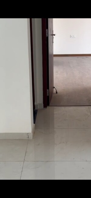 Room in 3 BHK Apartment at Shapoorji Pallonji Joyville Gurgaon, Sector 102 – for Rent