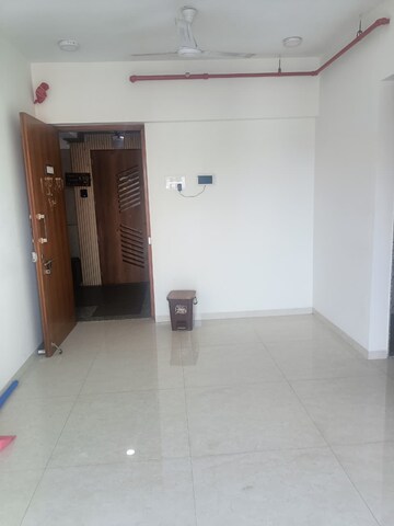 Room in 1 BHK Apartment at Naman Premier, Andheri East – for Rent