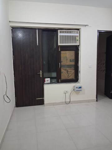 Building Lobby in 2 BHK Builder Floor at Orchid Island, Sector 51 – for Rent