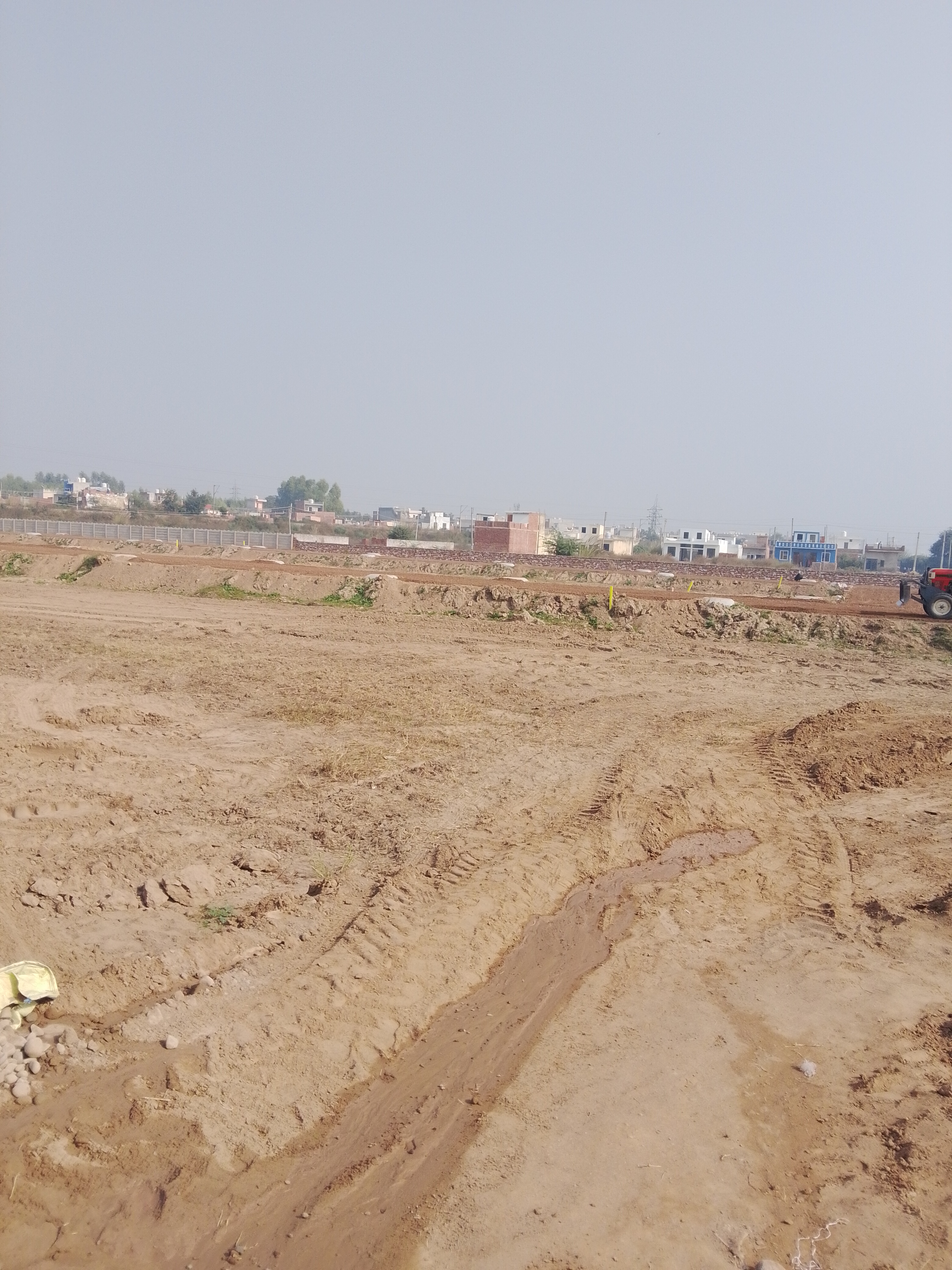 Plot For Sale in Dashmesh City