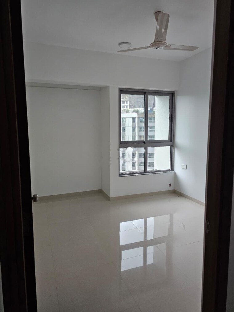 Room, kalpataru-immensa 2 Bedroom 594 Sq.Ft. Apartment In Kolshet Road Thane 9509620