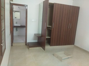 Furnished Amenities in 4 BHK Villa at Royal Placid, Hsr Layout – for Rent