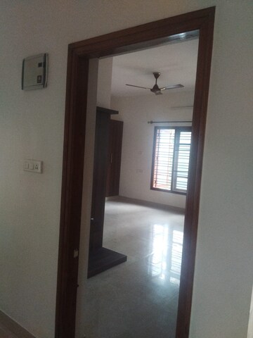 Room in 4 BHK Villa at Royal Placid, Hsr Layout – for Rent
