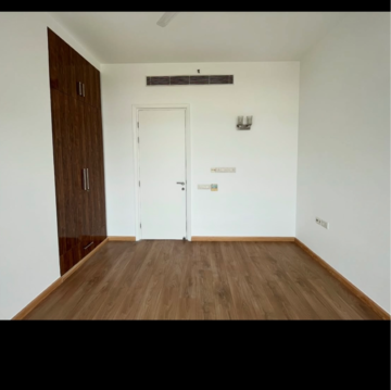 Room in 2 BHK Apartment at Ireo The Grand Arch, Sector 58 – for Sale