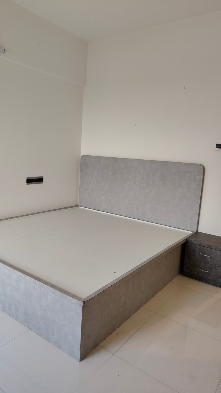 Room, nyati-evolve-1 2 Bedroom 870 Sq.Ft. Apartment In Magarpatta City Pune 9509680