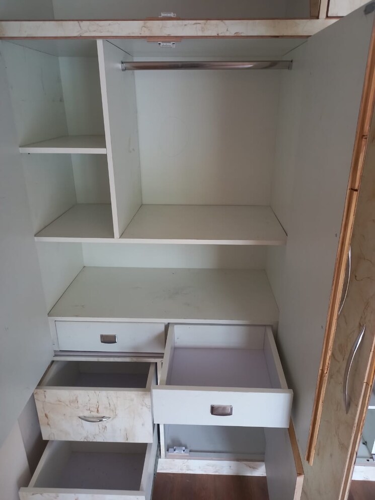 undefined, wave-executive-floors 2 Bedroom 900 Sq.Ft. Apartment In Wave City Ghaziabad 9509674