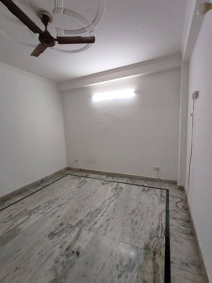 Room, saket 3 Bedroom 1250 Sq.Ft. Builder Floor In Saket Delhi 9509706