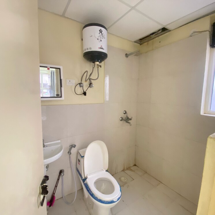 Bathroom, pyramid-heights 2 Bedroom 698 Sq.Ft. Apartment In Badha Gurgaon 9509697