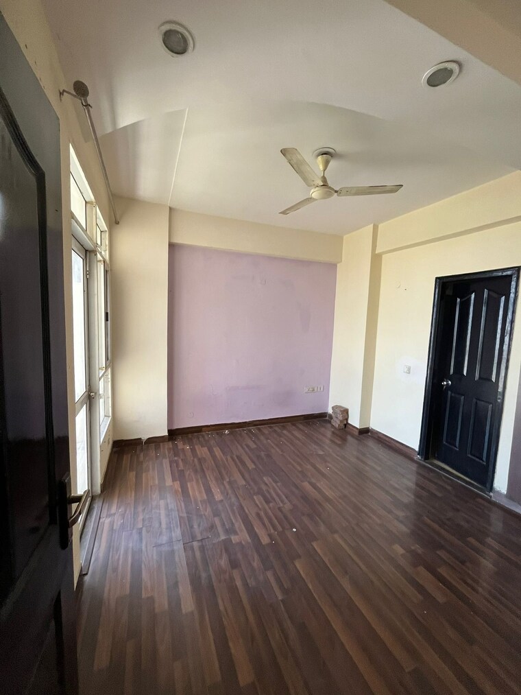 Bedroom, supertech-cape-town 2 Bedroom 930 Sq.Ft. Apartment In Sector 74 Noida 9509720