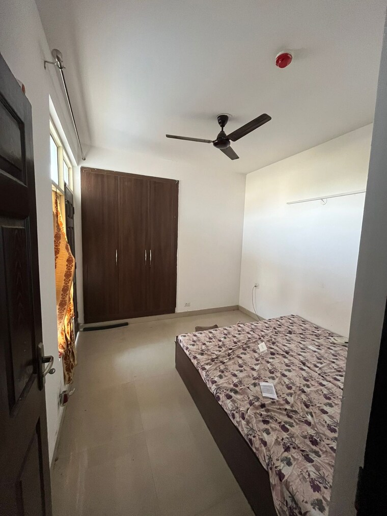 Bedroom, supertech-cape-town 2 Bedroom 930 Sq.Ft. Apartment In Sector 74 Noida 9509720