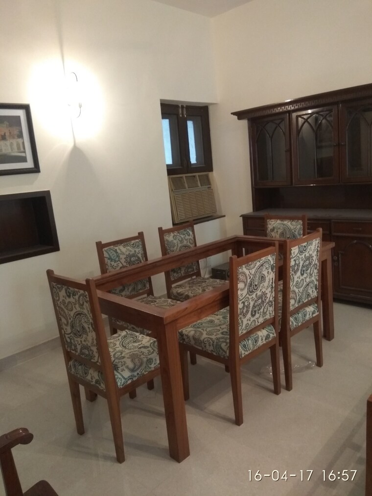 Bedroom, green park extension 3 Bedroom 2700 Sq.Ft. Builder Floor In Green Park Extension Delhi 9509767