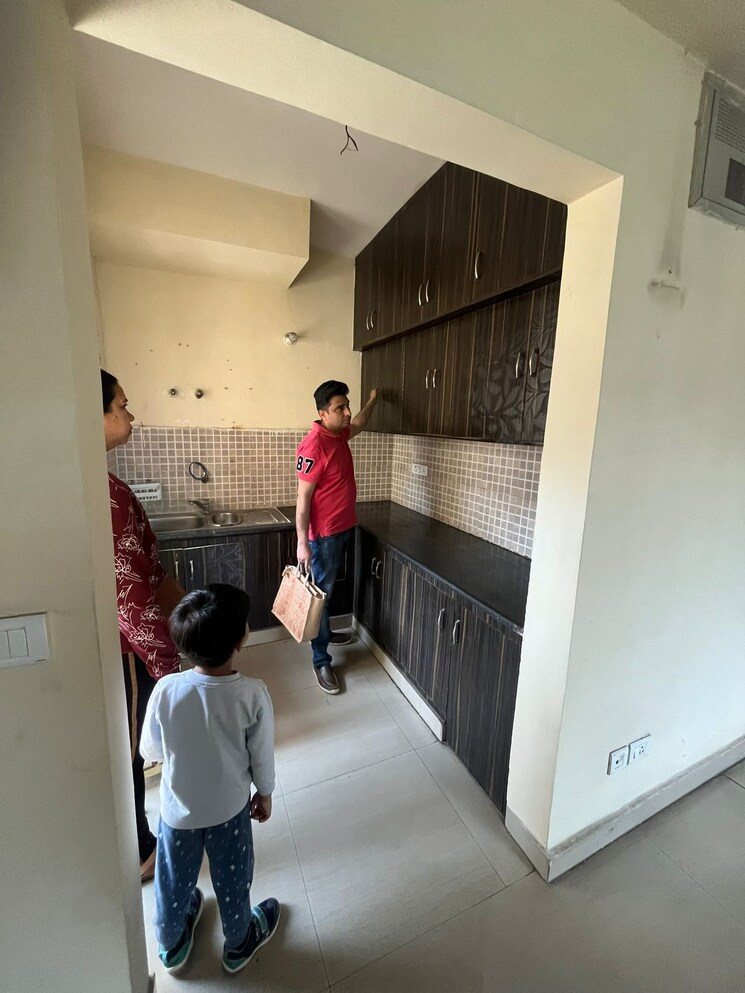 Master Bedroom, supertech-cape-town 3 Bedroom 1295 Sq.Ft. Apartment In Sector 74 Noida 9509745