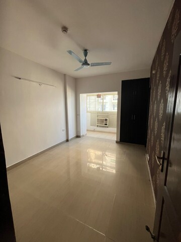 Room in 2 BHK Apartment at Prateek Wisteria, Sector 77 – for Rent