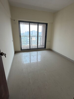 Room in 3 BHK Apartment at Radius Central Park, Chembur – for Rent