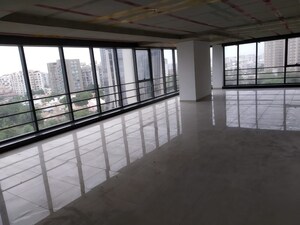  Office Space For Rent in Vastrapur