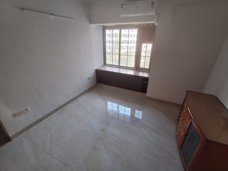 Room, highland-park-andheri-west 3 Bedroom 1250 Sq.Ft. Apartment In Andheri West Mumbai 9509789