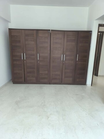 Room in 3 BHK Apartment at Hubtown Seasons, Chembur – for Rent