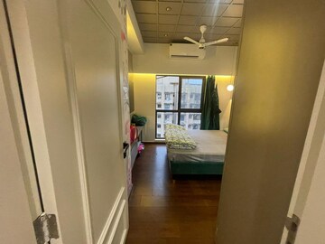 Room in 1.5 BHK Apartment at CCI Rivali Park, Borivali East – for Sale