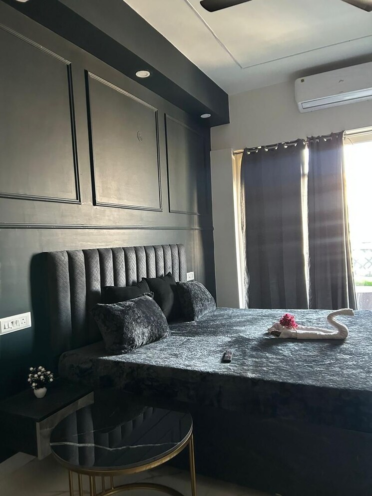 Living Room, gaur-city-center Studio 700 Sq.Ft. Apartment In Sector 4 Greater Noida Greater Noida 9509829