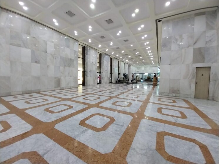 undefined, santacruz west Commercial Office Space 2200 Sq.Ft. In Santacruz West Mumbai 9509823