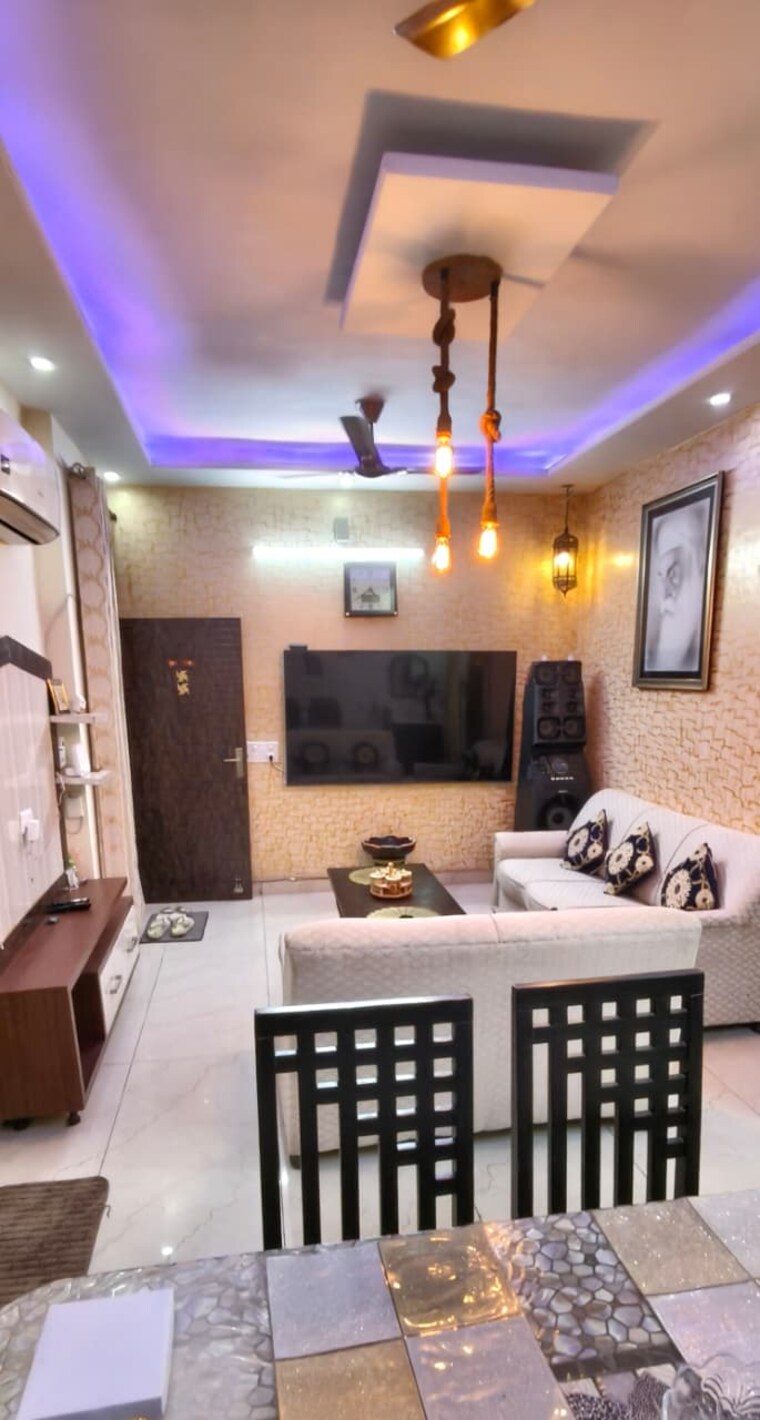 Living Room, ambala highway 2 Bedroom 1000 Sq.Ft. Builder Floor In Ambala Highway Zirakpur 9509846