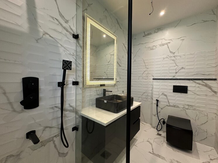 Master Bedroom, unitech-south-city-1 4 Bedroom 240 Sq.Yd. Builder Floor In South City 1 Gurgaon 9509852