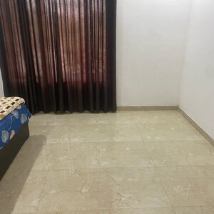 Room in 2 BHK Independent House at Signature Global Prime, Sector 63a – for Sale