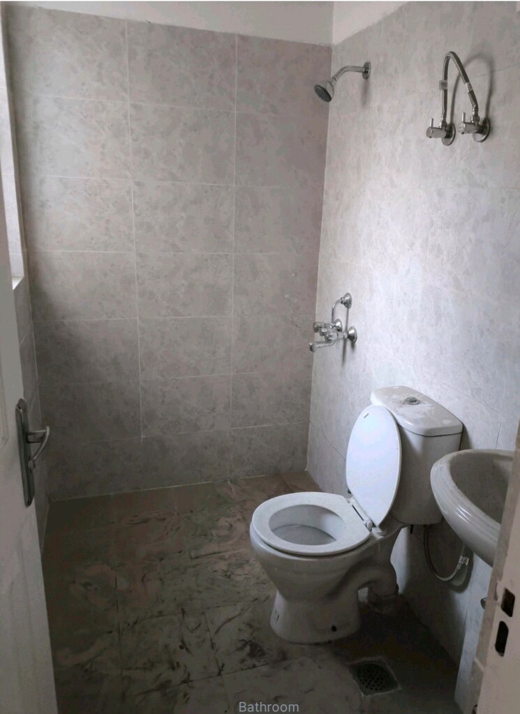 Bathroom, bptp-parkland-pride 4 Bedroom 901 Sq.Ft. Apartment In Sector 77 Faridabad 9509851