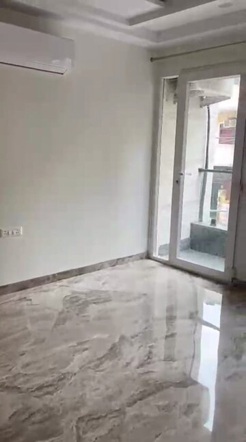 3 BHK Builder Floor For Rent in Rajouri Garden