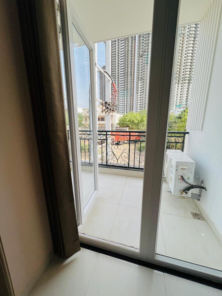 undefined, sector 40 1 RK 140 Sq.Ft. Builder Floor In Sector 40 Gurgaon 9509866