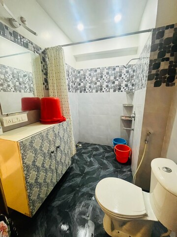 Master Bedroom in 2 BHK Builder Floor at Six Mile – for Rent