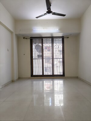 Room in 1 BHK Apartment at Nerul Sector 27 – for Rent