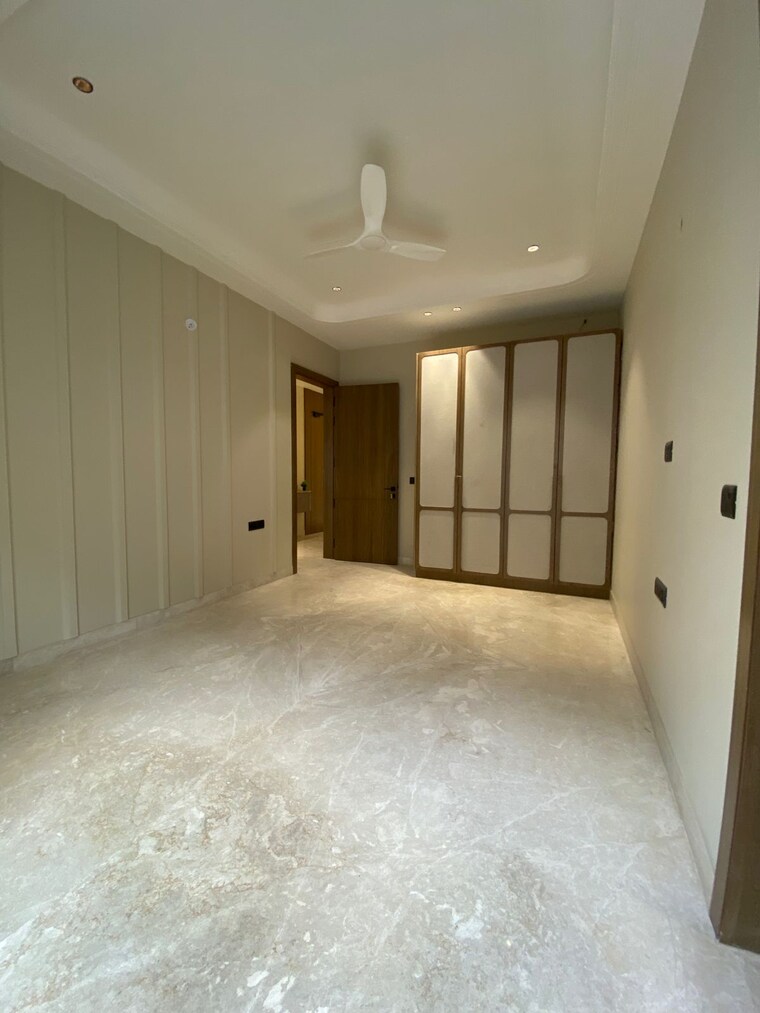 Room, ss-southend-floors 3.5 Bedroom 2187 Sq.Ft. Builder Floor In South City 2 Gurgaon 9509898
