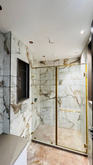 Bathroom in 4 BHK Builder Floor at SS Southend Floors, South City 2 – for Sale