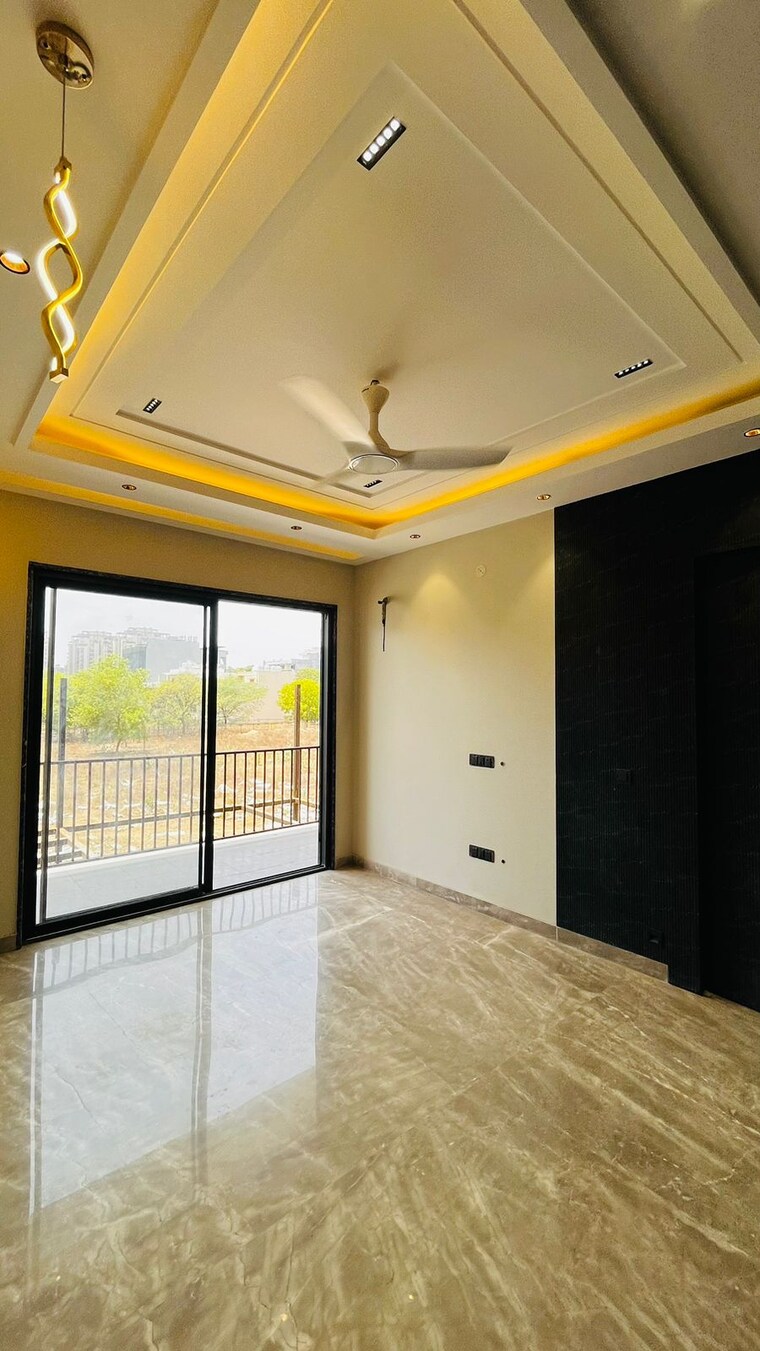 Bedroom, ss-southend-floors 4 Bedroom 275 Sq.Ft. Builder Floor In South City 2 Gurgaon 9509897