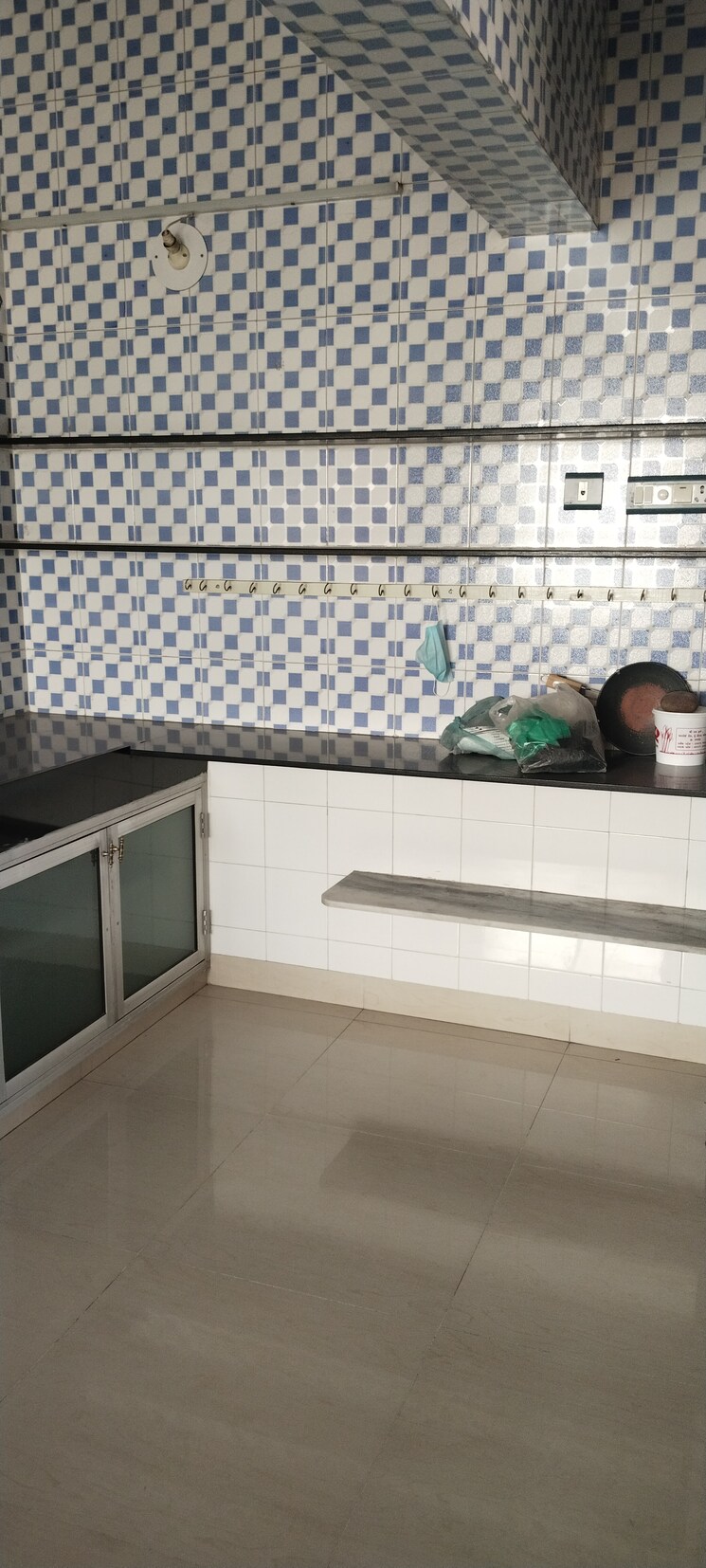 Kitchen, ambawadi 3 Bedroom 1500 Sq.Ft. Apartment In Ambawadi Ahmedabad 9509925