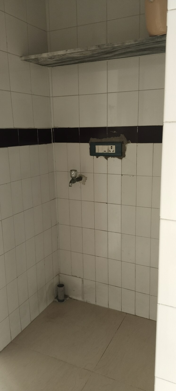 Bathroom, ambawadi 3 Bedroom 1500 Sq.Ft. Apartment In Ambawadi Ahmedabad 9509925