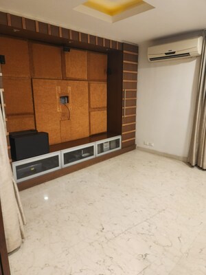 Kitchen in 5 BHK Villa at Vishal Manor, Rmv Extension – for Rent