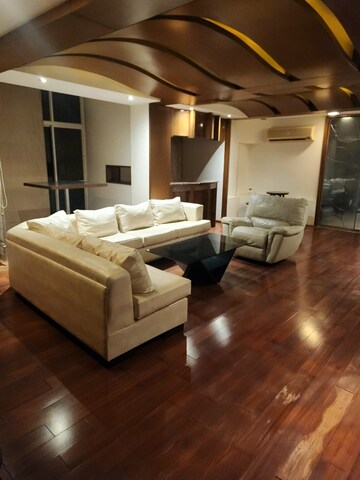 Team Area in 5 BHK Villa at Vishal Manor, Rmv Extension – for Rent