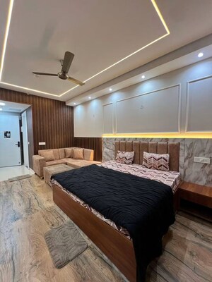 1 BHK Apartment For Rent in Gaur City 2 - 14th Avenue, Sector 16c Greater Noida