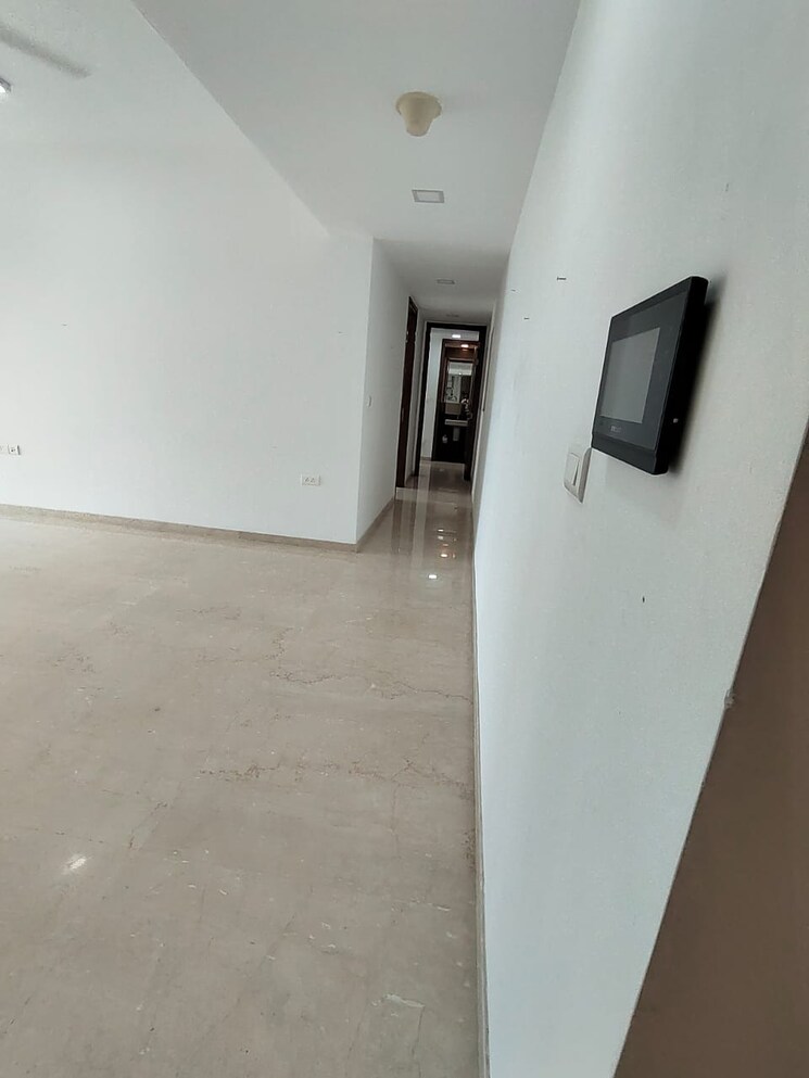 Room, lodha-the-park 2 Bedroom 857 Sq.Ft. Apartment In Worli Mumbai 9509948