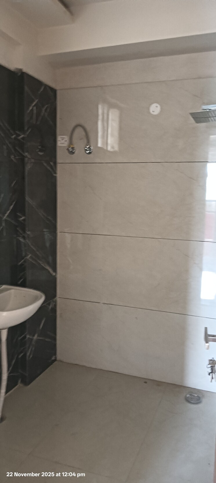 Bathroom, sector 24 4 Bedroom 2200 Sq.Ft. Apartment In Sector 24 Panchkula 9509975